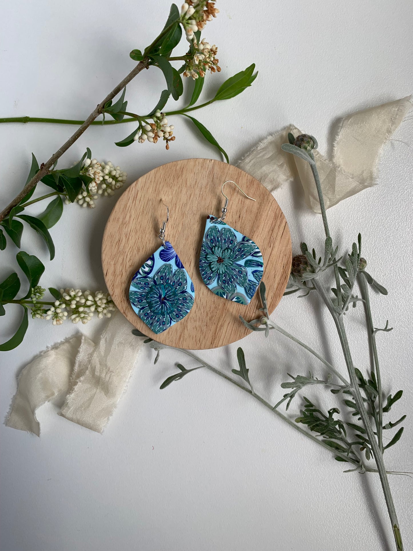 Earrings - peacock large leaf