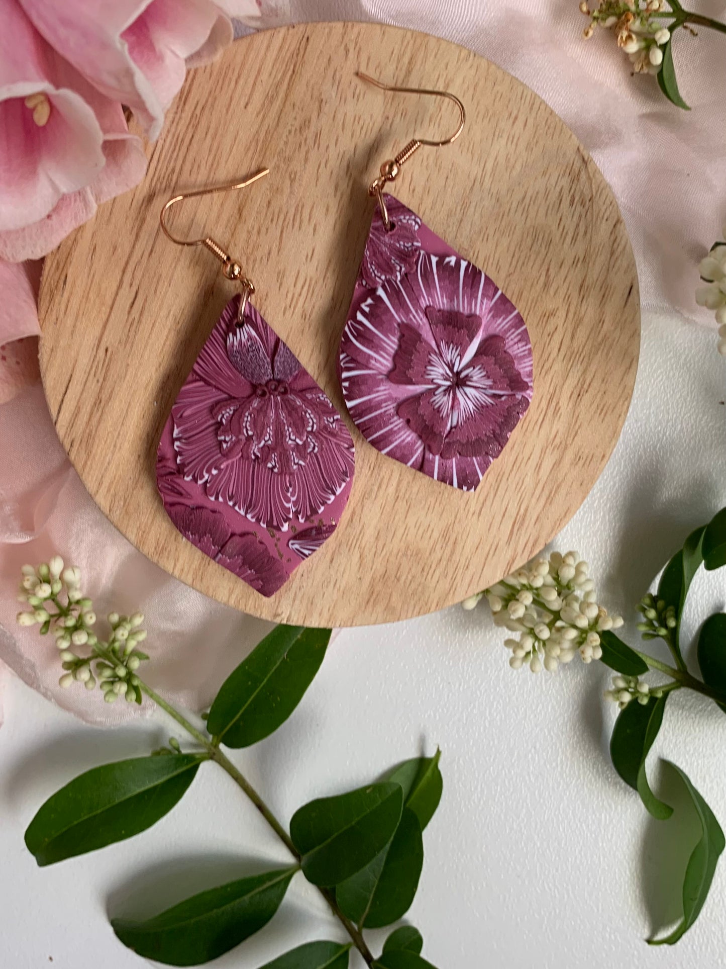 Earrings - berry large leaf