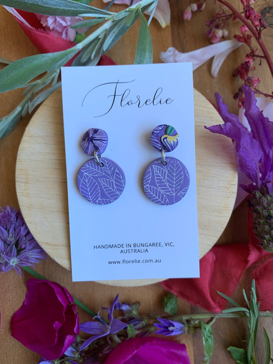 Earrings - pansy round